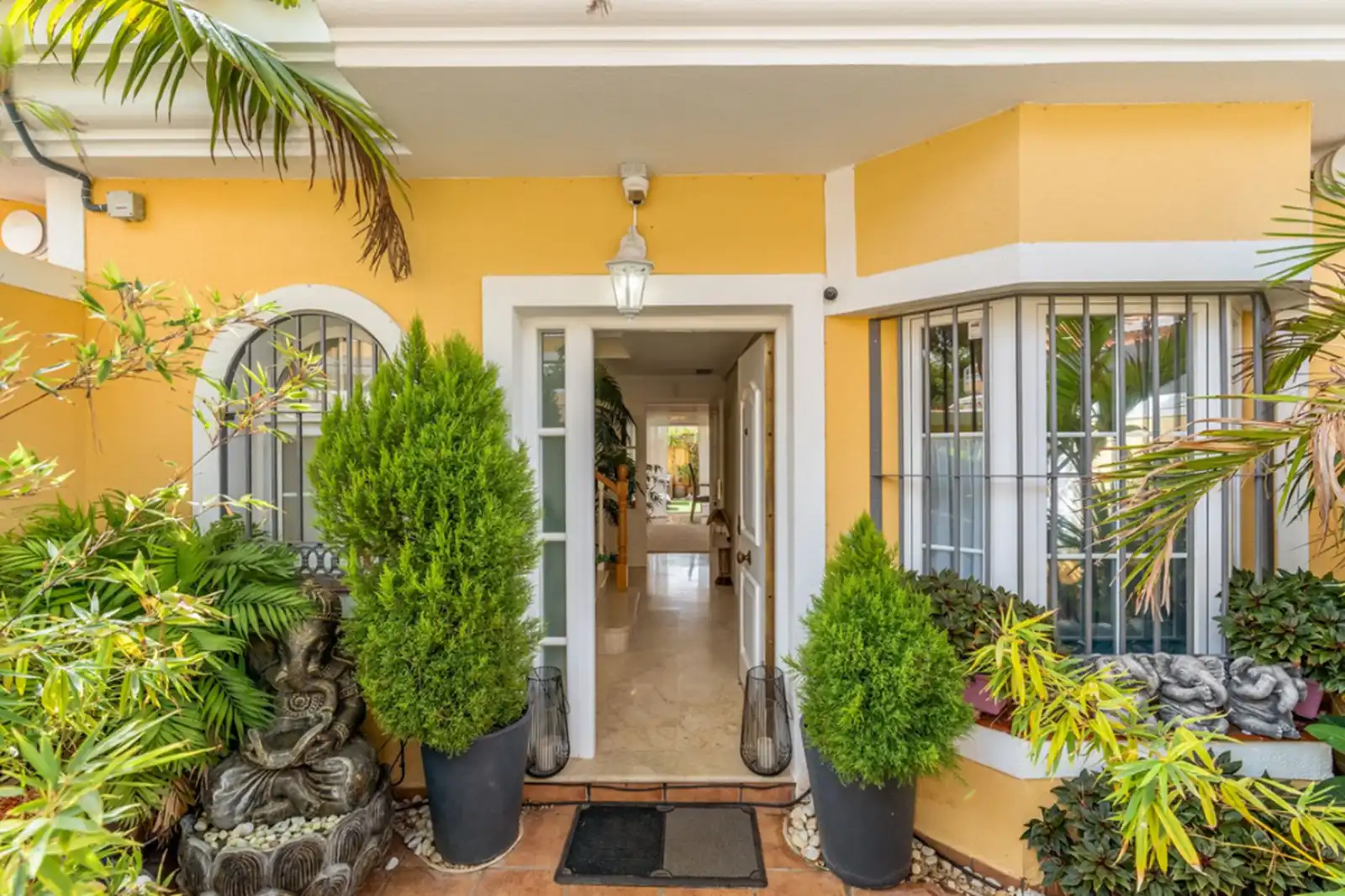Casa adosada en venda en Mijas amb Aire condicionat, Jardí privat i Terrassa