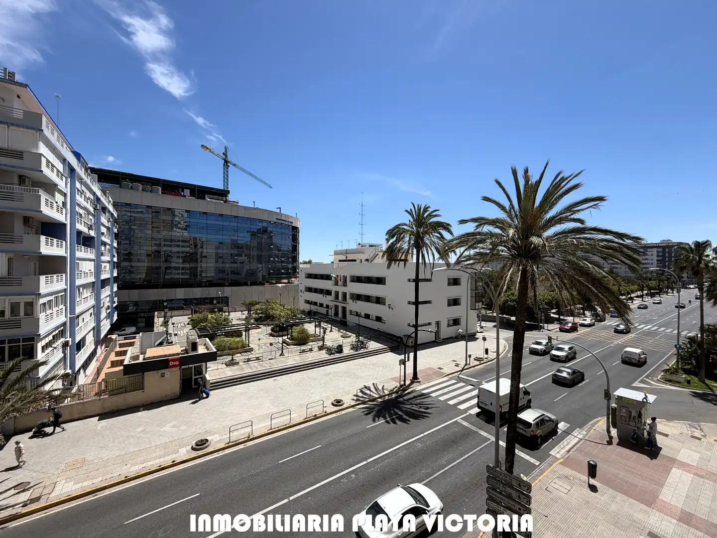 Vista exterior de Piso en venta en Cádiz con Aire acondicionado