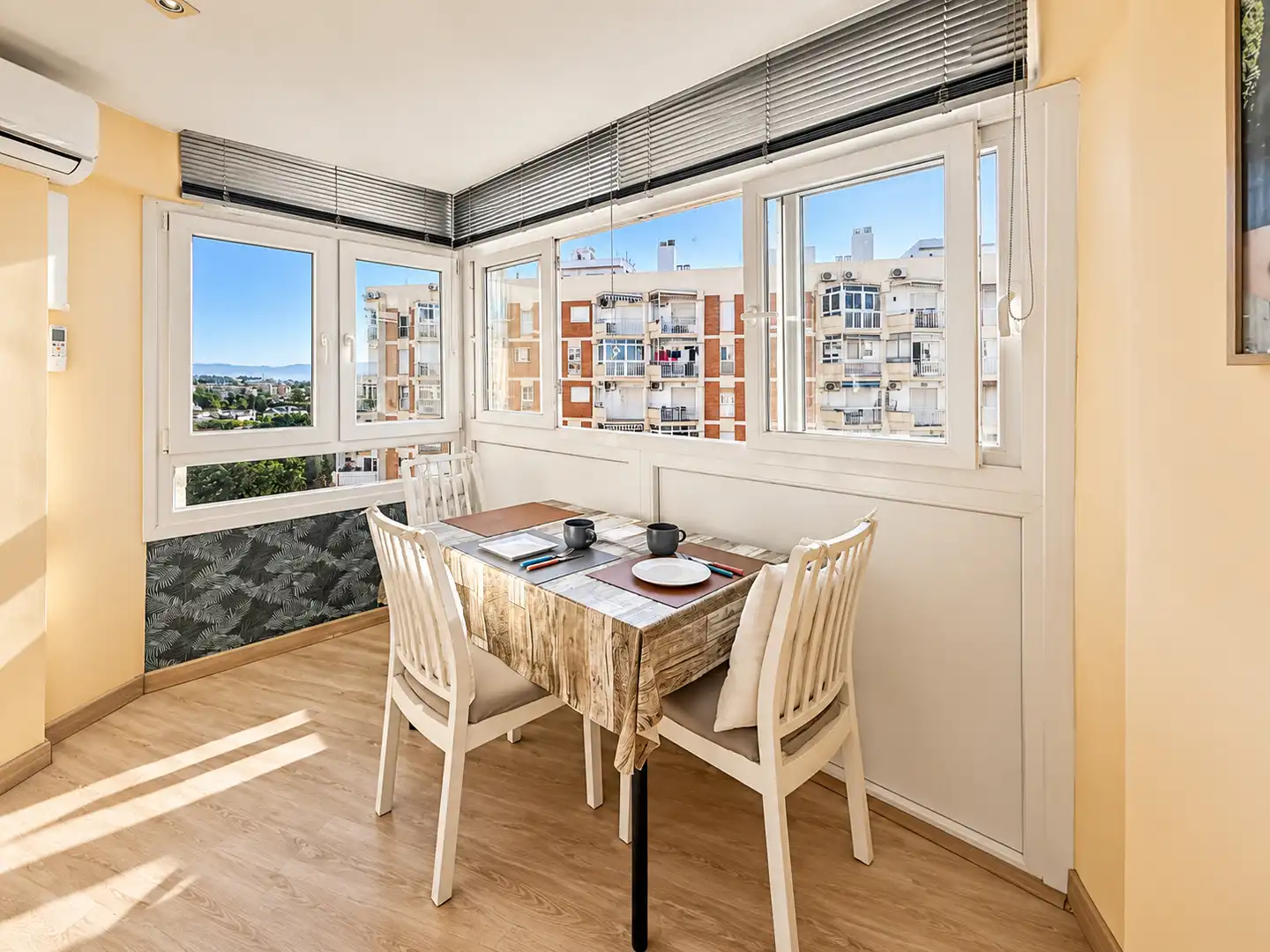 Dining room of Flat for sale in Benalmádena  with Furnished, Oven and Washing machine
