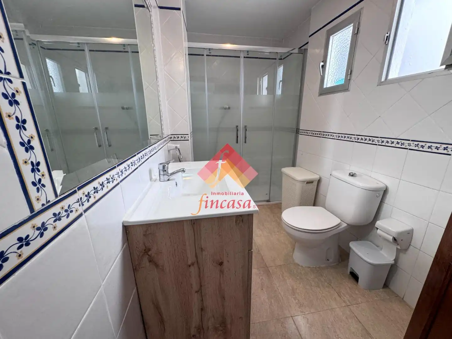 Bathroom of Houses for rent in Ronda  with Private garden, Terrace and Furnished
