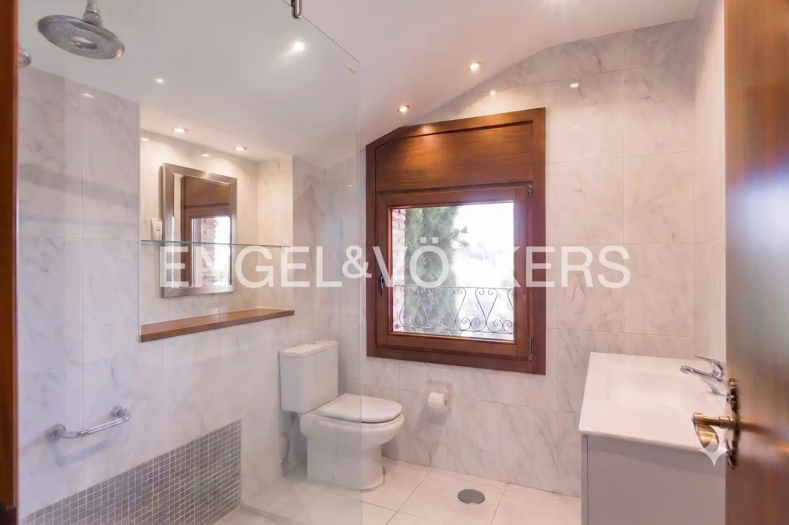 Casa amb terrassa en venda a Ciudalcampo, imagen 37