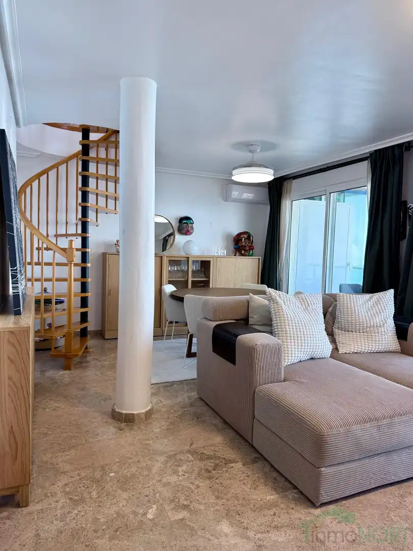 Wohnzimmer von Dachboden zum Verkauf in La Manga del Mar Menor mit Terrasse, Möbliert und Gemeinschaftspool