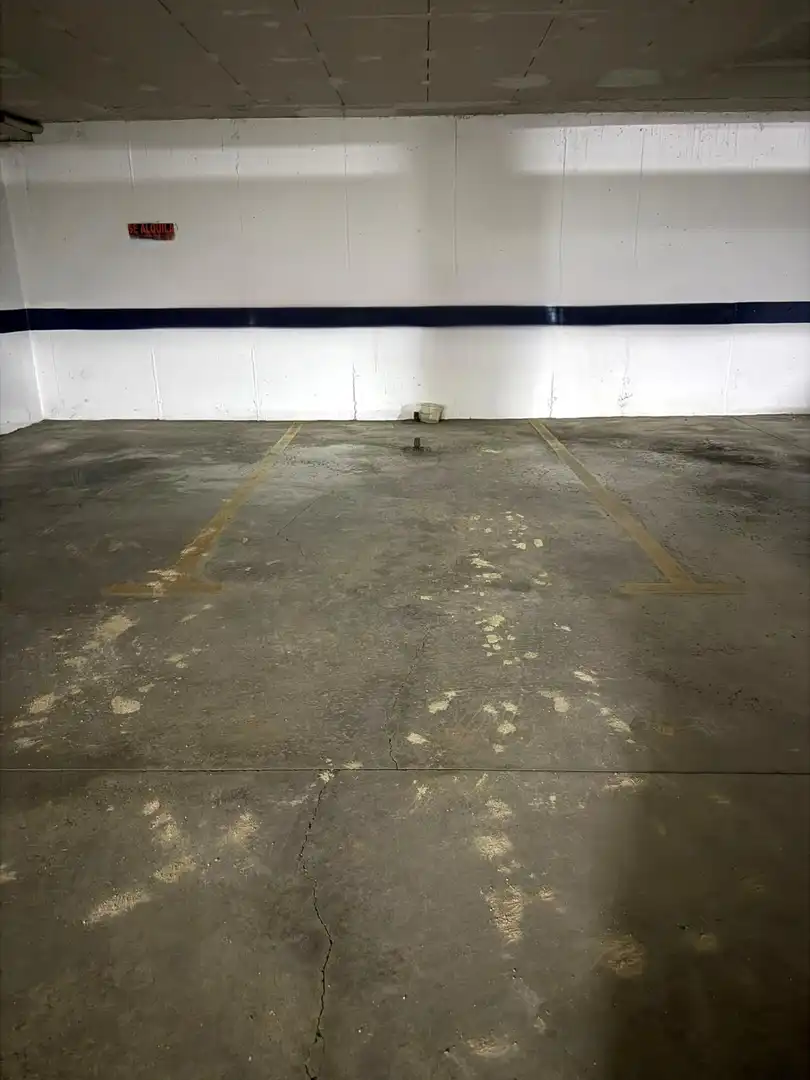 Garage zur Miete in Burguillos