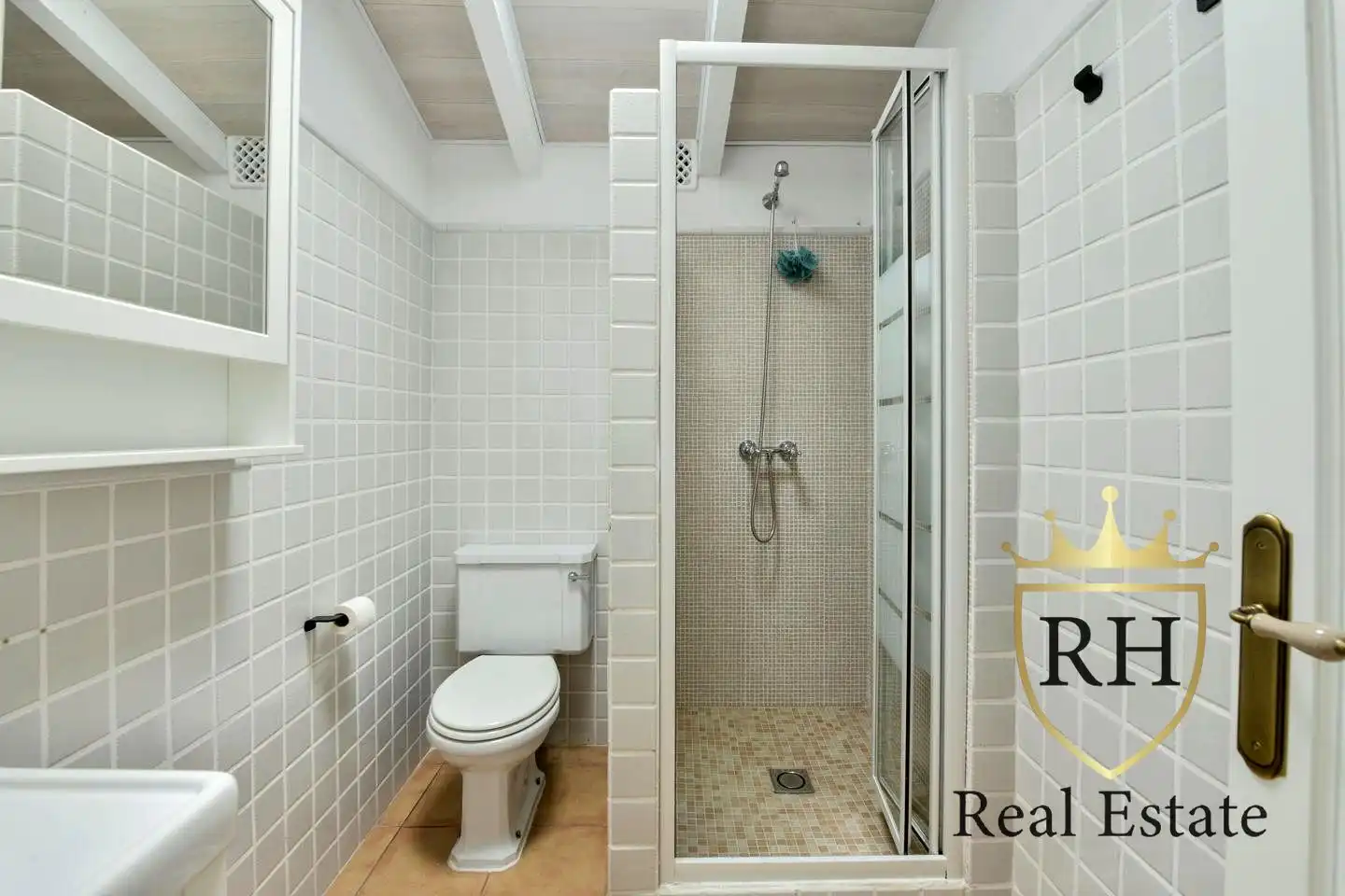 Bathroom of Houses for sale in Campanet  with Air Conditioner, Heating and Terrace