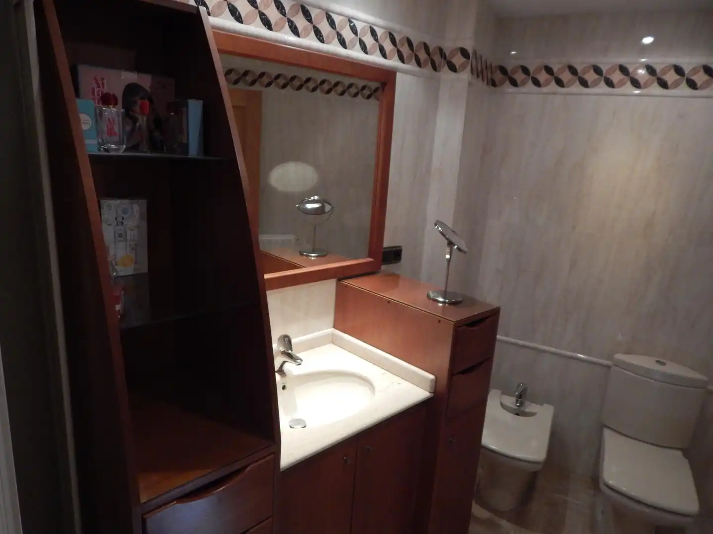 Bathroom of Flat for sale in Bocairent  with Air Conditioner, Heating and Furnished