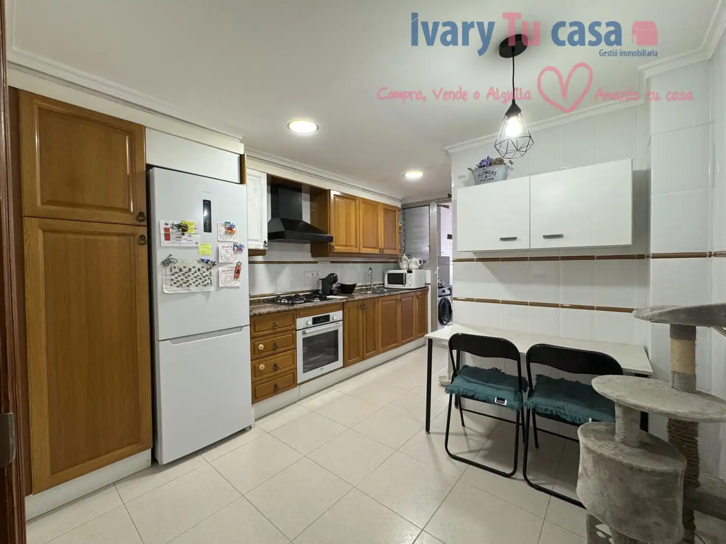 Cocina de Piso en venta en Castellón de la Plana / Castelló de la Plana con Calefacción, Terraza y Balcón