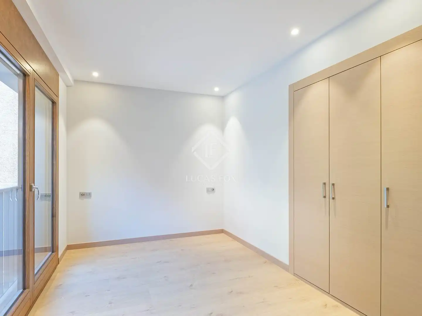 Wohnung zum Verkauf in Escaldes – Engordany mit Heizung, Parkett und Terrasse