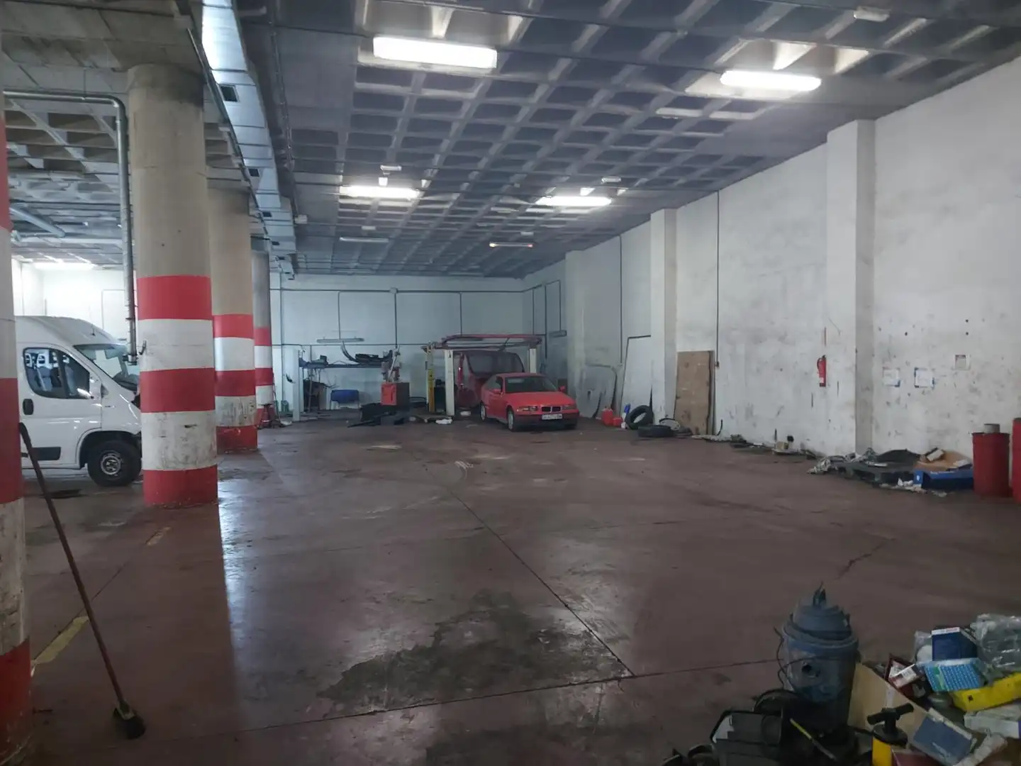 Parkplatz von Fabrikhallen zur Miete in Las Palmas de Gran Canaria