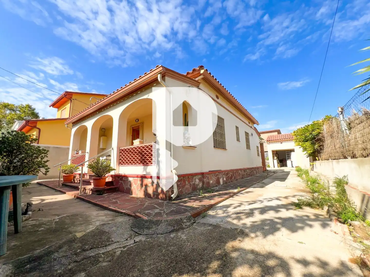 Exterior view of Houses for sale in Sant Andreu de la Barca  with Private garden, Terrace and Storage room