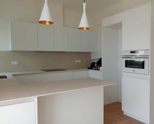 Kitchen of Flat to rent in  Valencia Capital  with Heating and Terrace