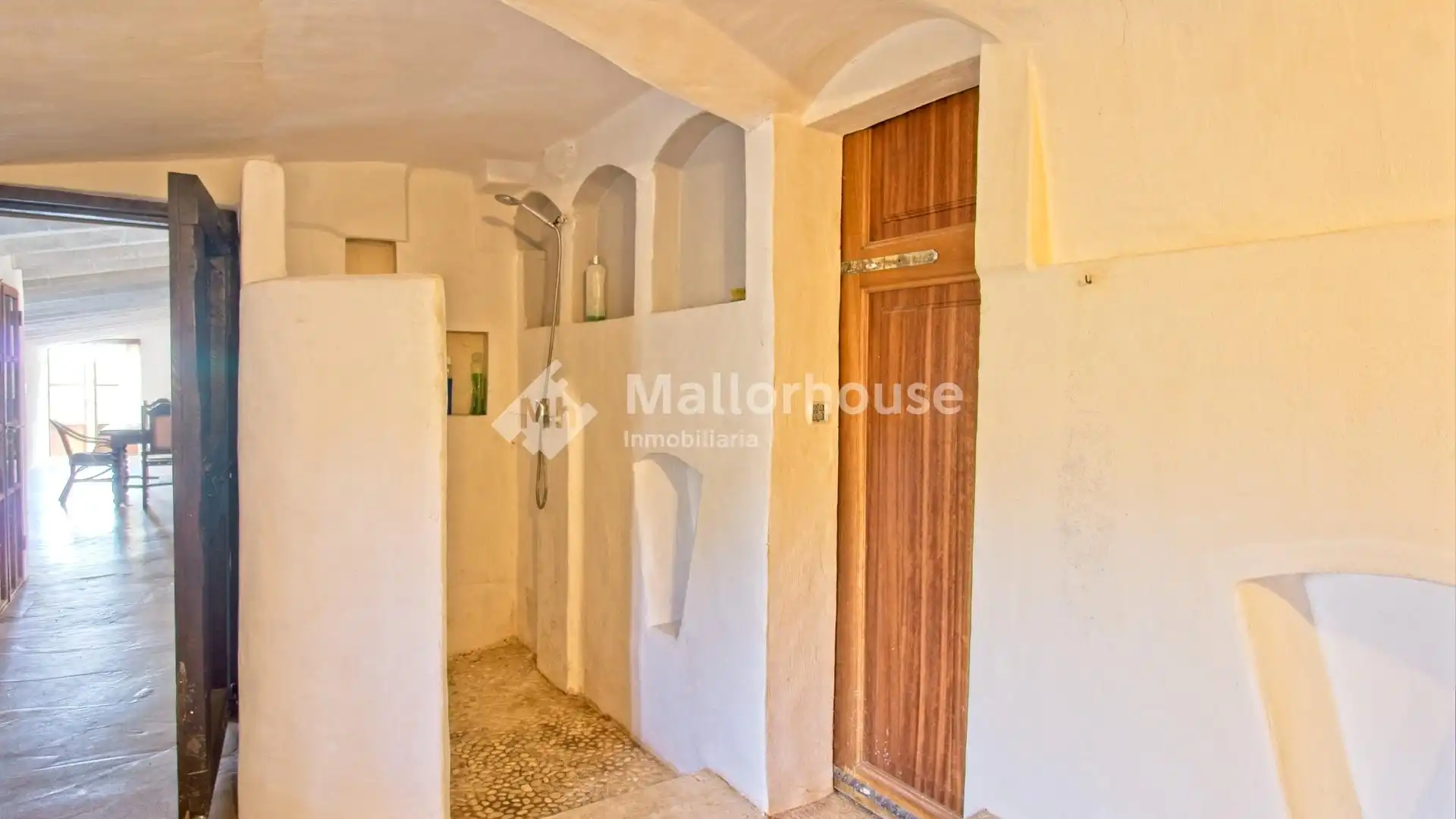Country homes for sale in Ariany  with Air Conditioner, Private garden and Terrace