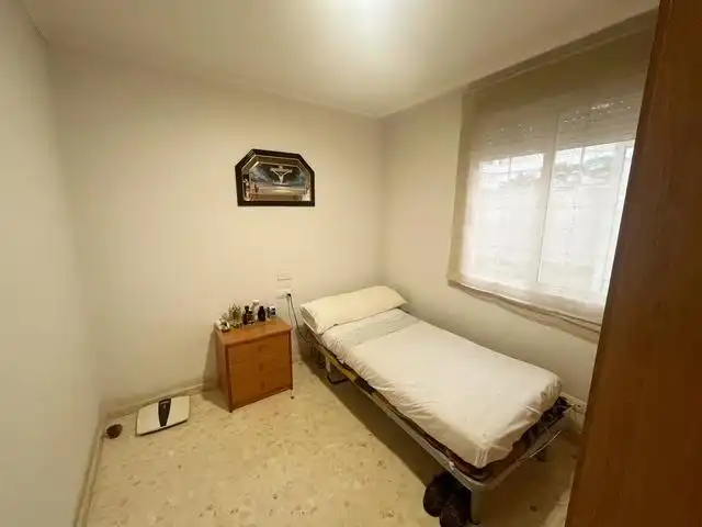Reihenhaus mit Pool zum Verkauf in Calle de Josefina Manresa, imagen 16