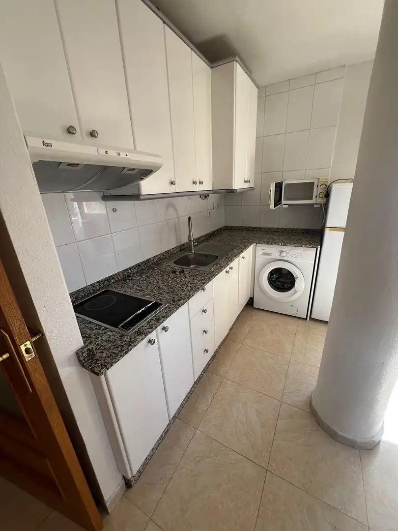 Cuina de Pis en venda en Murcia amb Aire condicionat, Calefacció i Moblat
