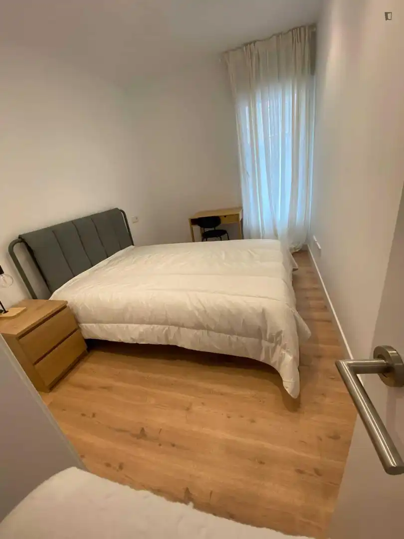 Habitación de Apartamento de alquiler en Madrid con Aire acondicionado, Amueblado y Horno