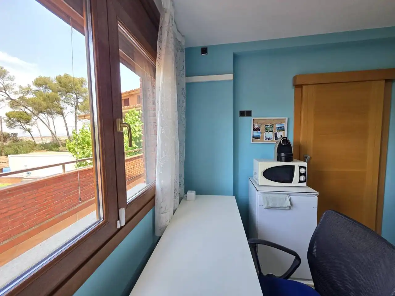 Habitación de Casa o chalet en venta en Montcada i Reixac con Aire acondicionado, Calefacción y Jardín privado