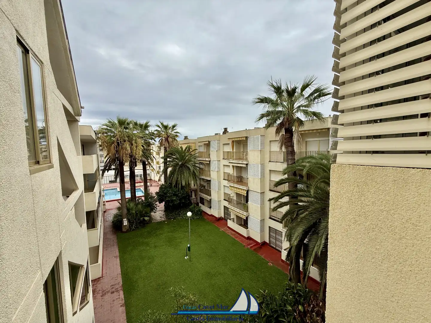 Appartement compact avec piscine à vendre à Avinguda de la Diputació 79, imagen 4