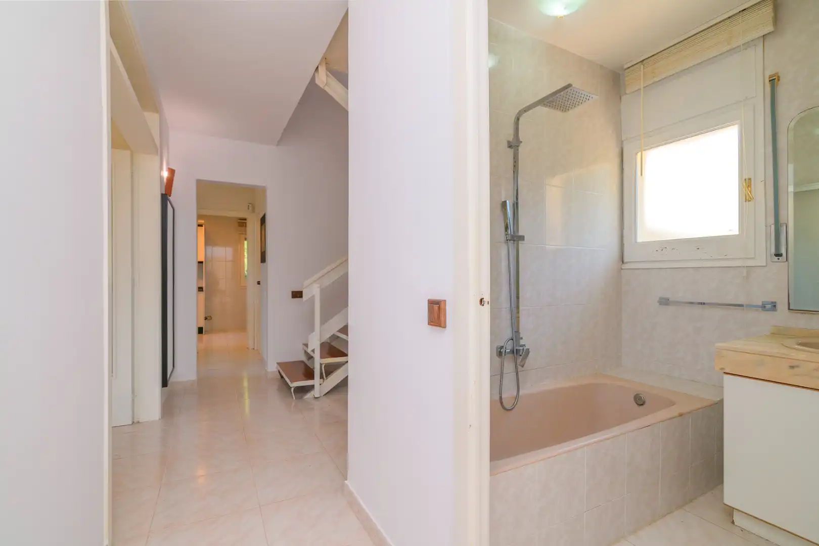 Baño de Casa o chalet de alquiler en Begues con Calefacción, Jardín privado y Terraza