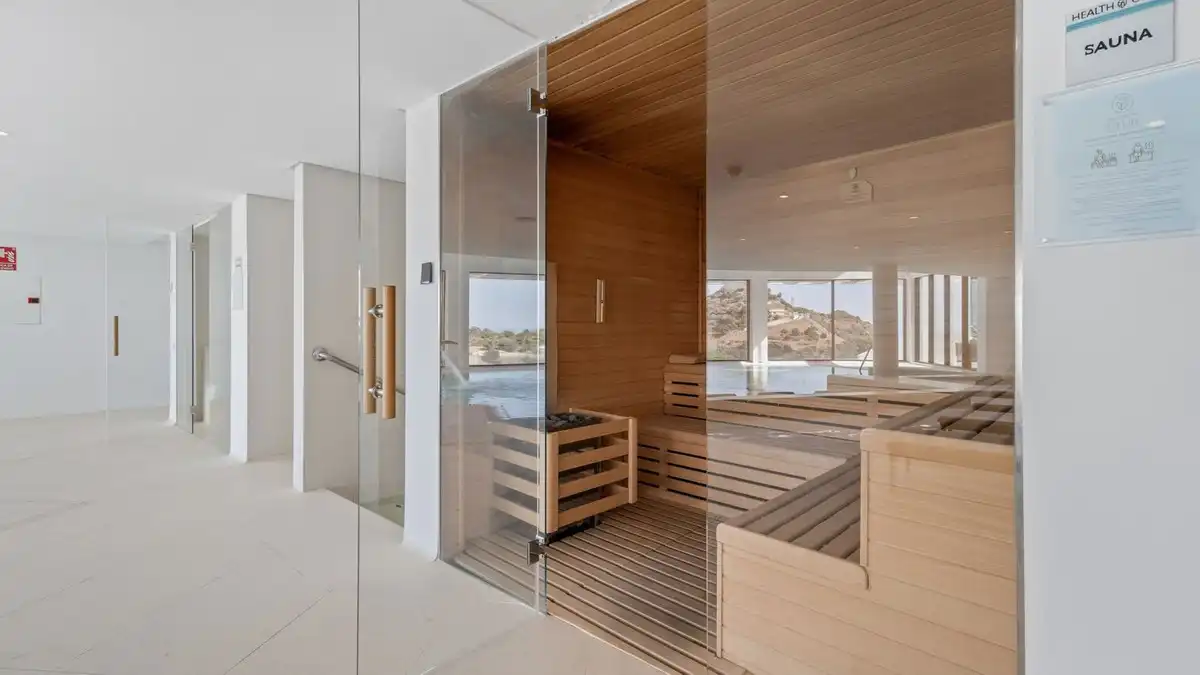 Piso en venta en Marbella con Terraza y Piscina