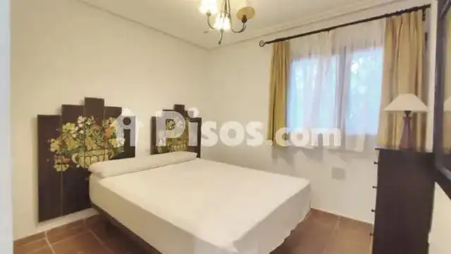 Schlafzimmer von Wohnungen zur Miete in La Alcaidesa mit Möbliert