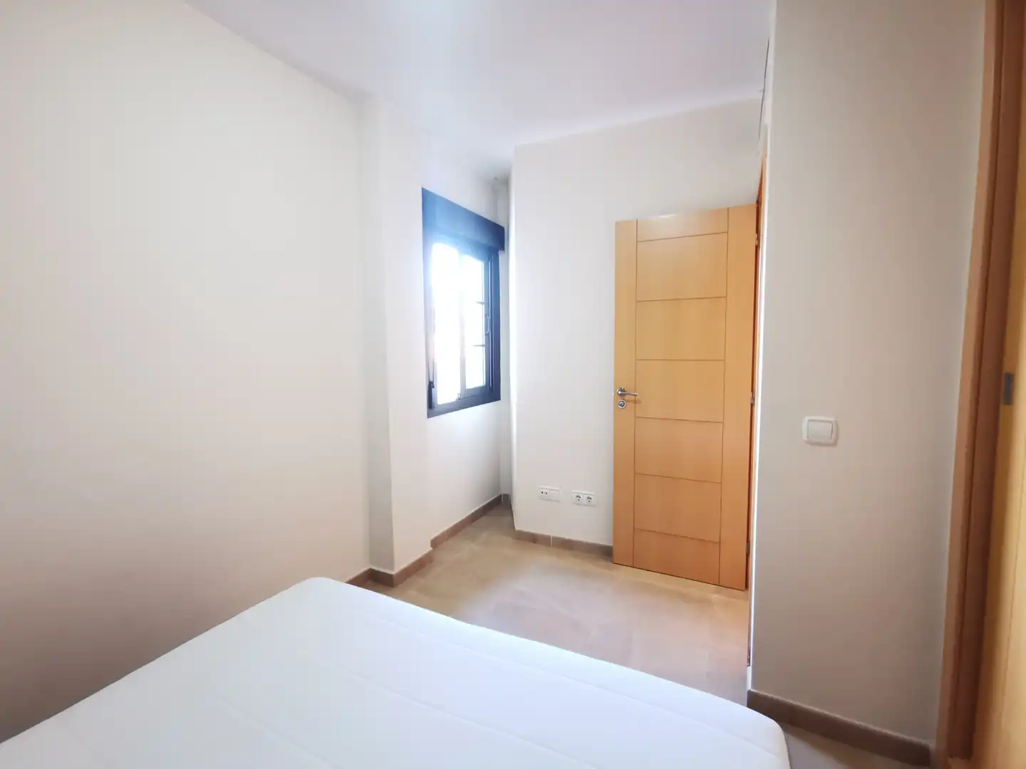 Schlafzimmer von Wohnung zur Miete in Málaga mit Klimaanlage, Heizung und Möbliert