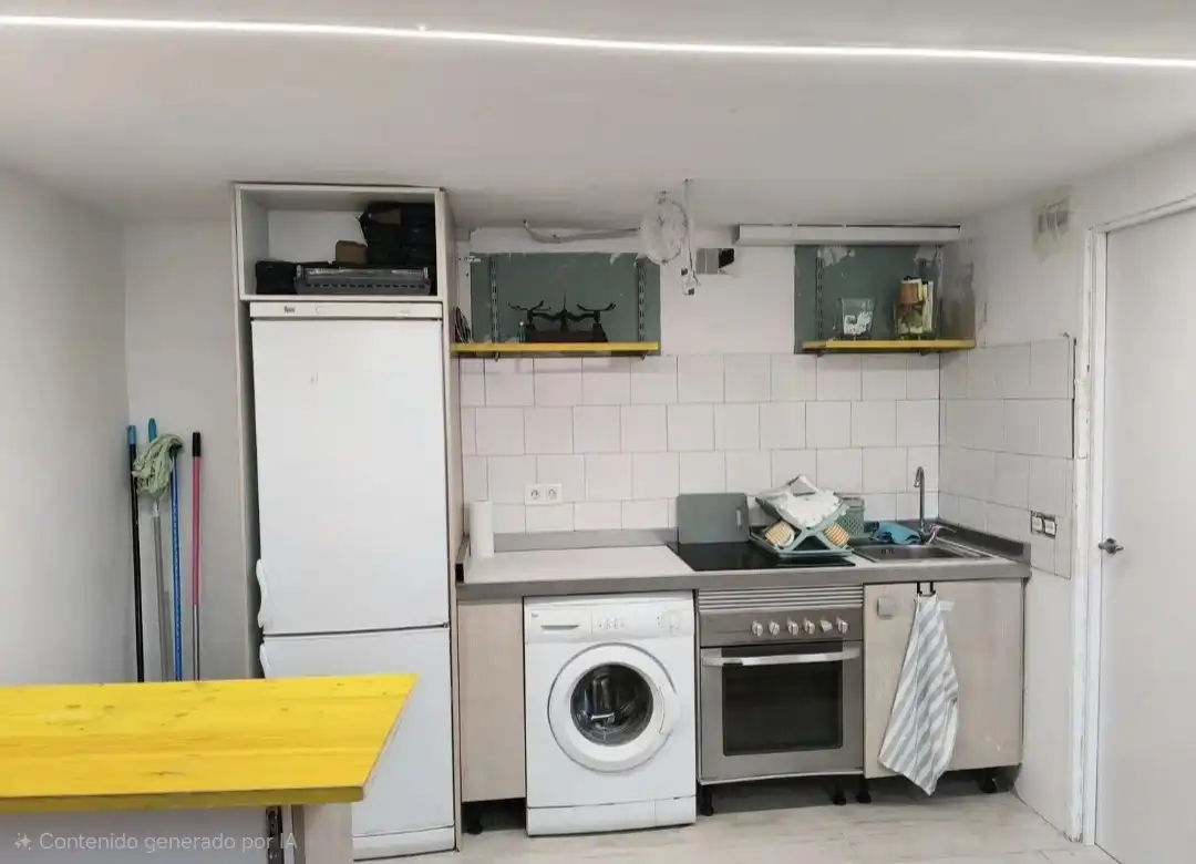 Cocina de Local en venta en Valencia con Aire acondicionado