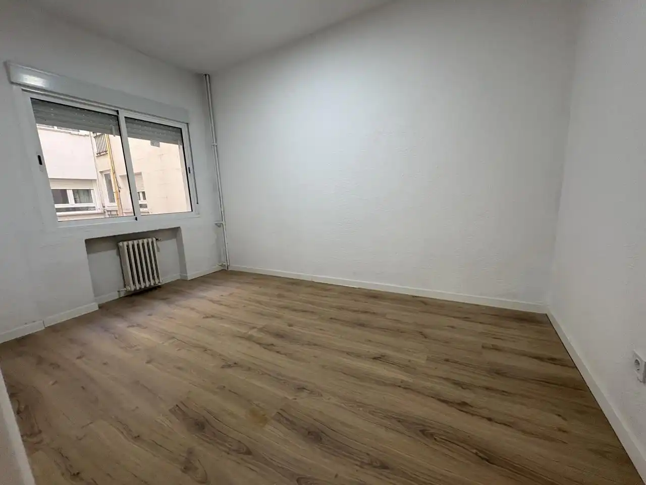 Wohnung zur Miete in Calle de Torres Miranda, Chopera