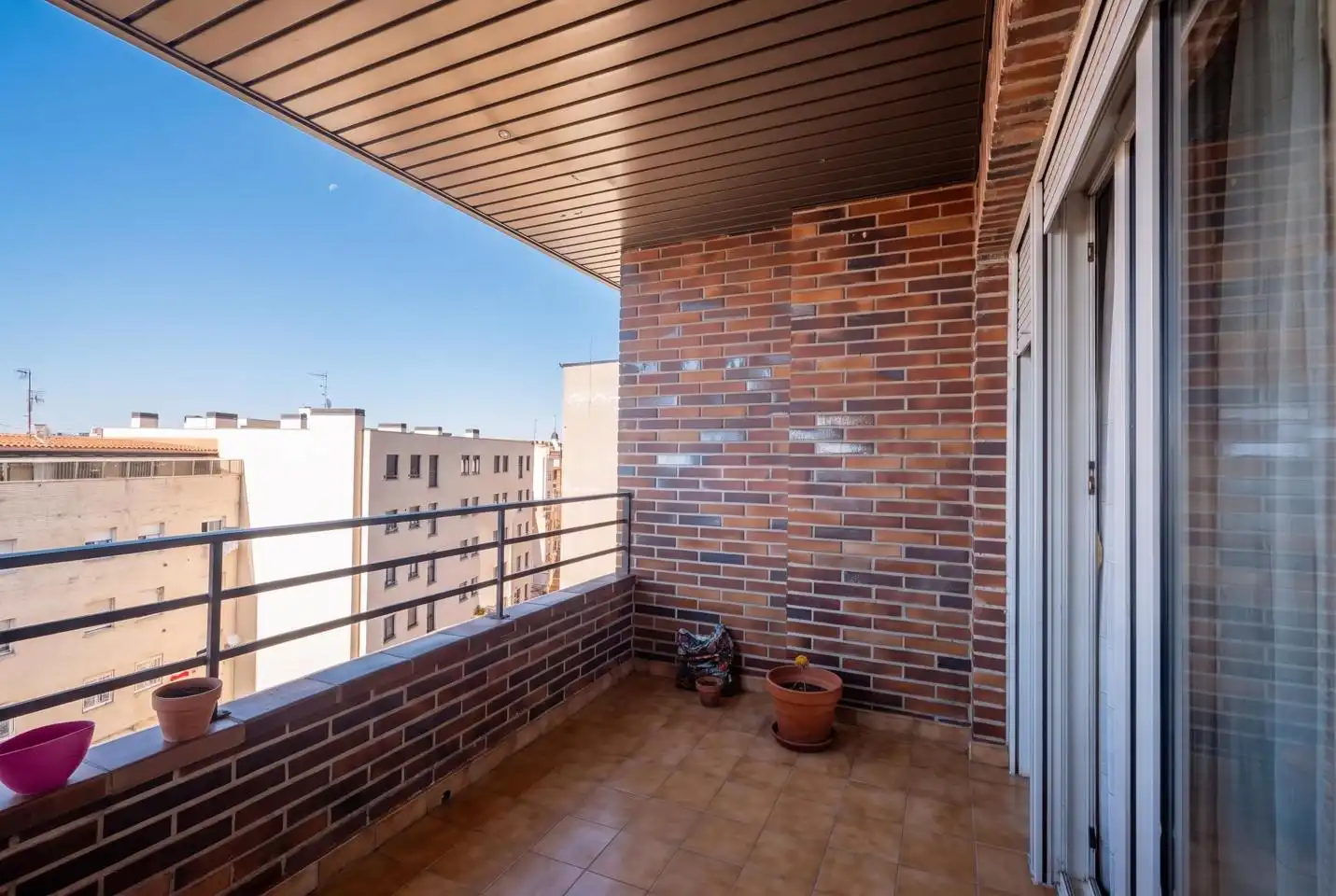 Terrasse von Wohnung zum Verkauf in Ávila mit Klimaanlage, Parkett und Terrasse