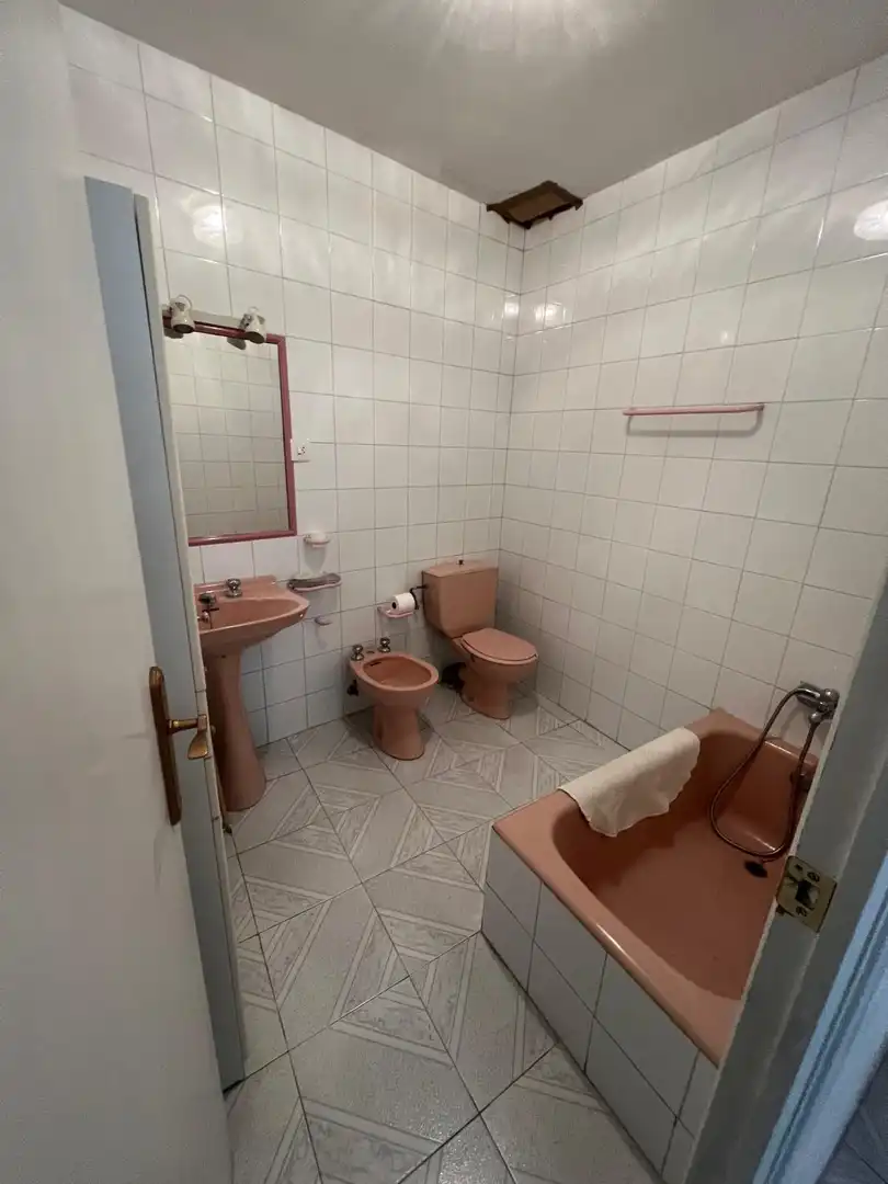 Bany de Casa o xalet en venda en Bernardos amb Moblat
