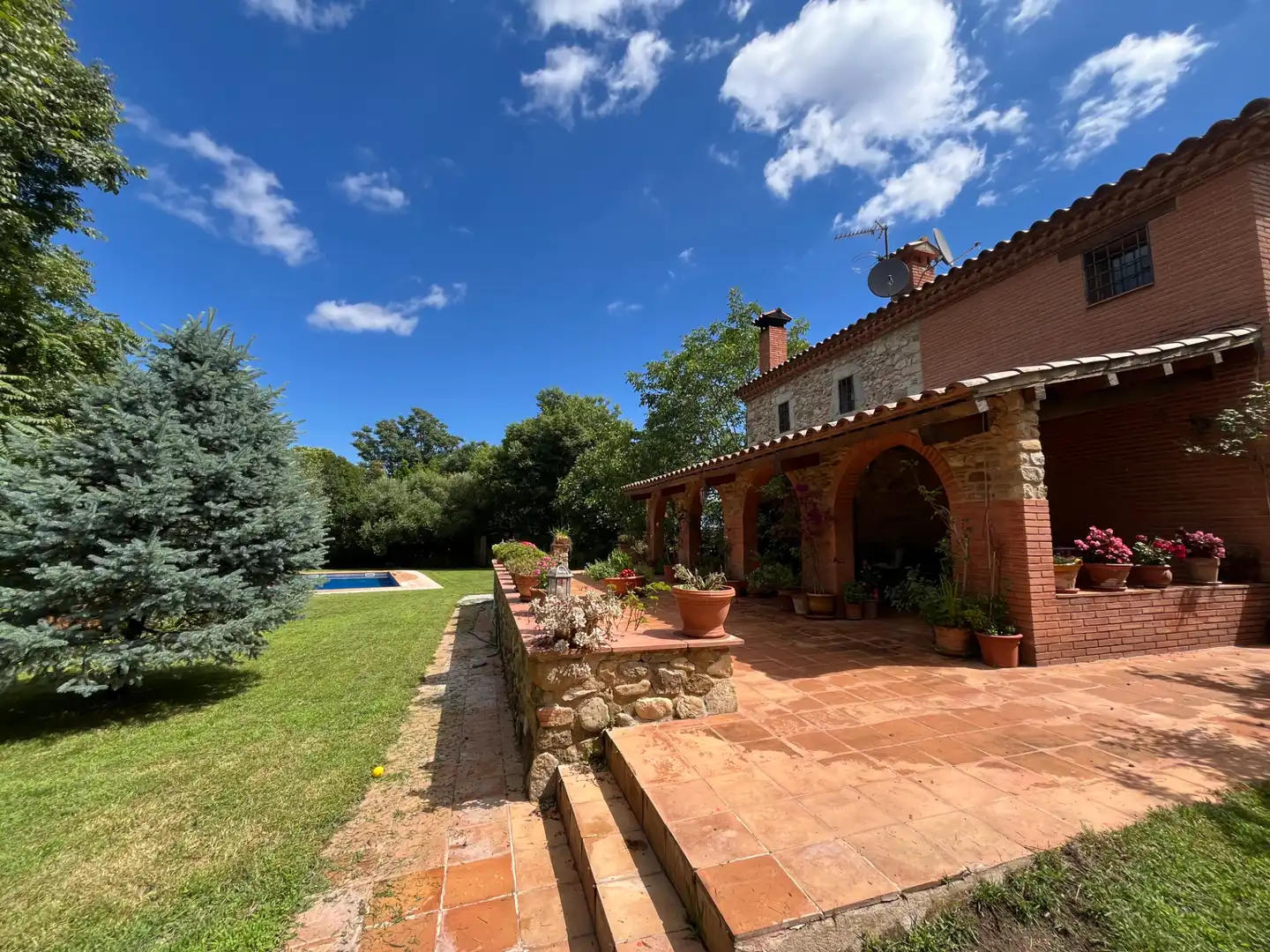 Garten von Country house zum Verkauf in Juià mit Klimaanlage, Heizung und Privatgarten