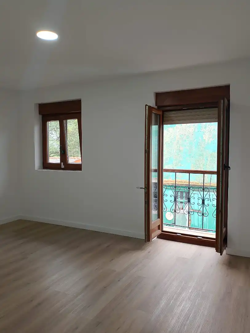 House with terrace for sale in Calle el Arenal