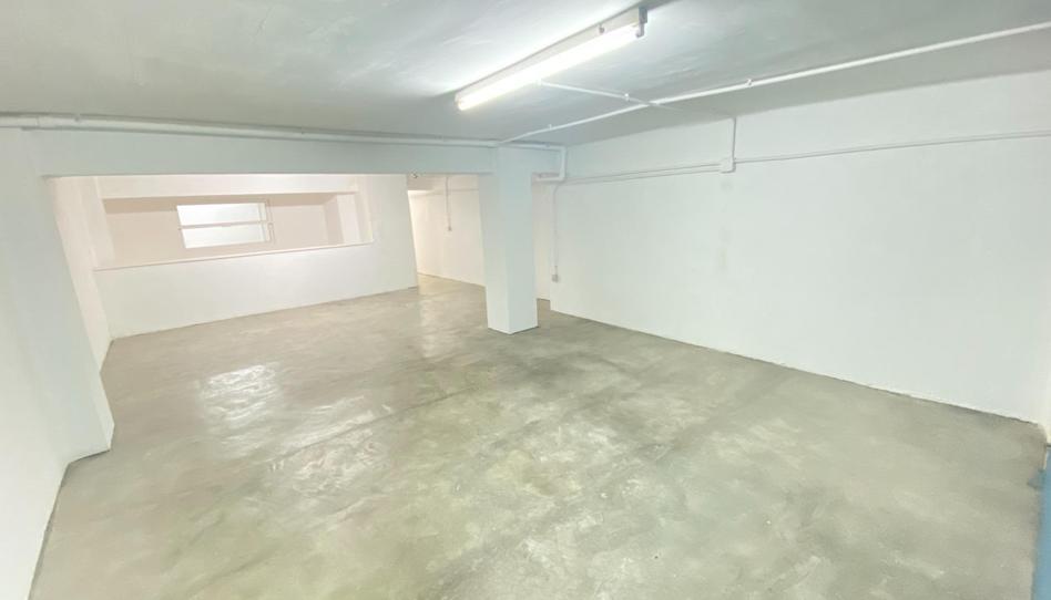 Photo 1 of Premises for sale in Calle Dr Oloriz, Marxalenes, Valencia