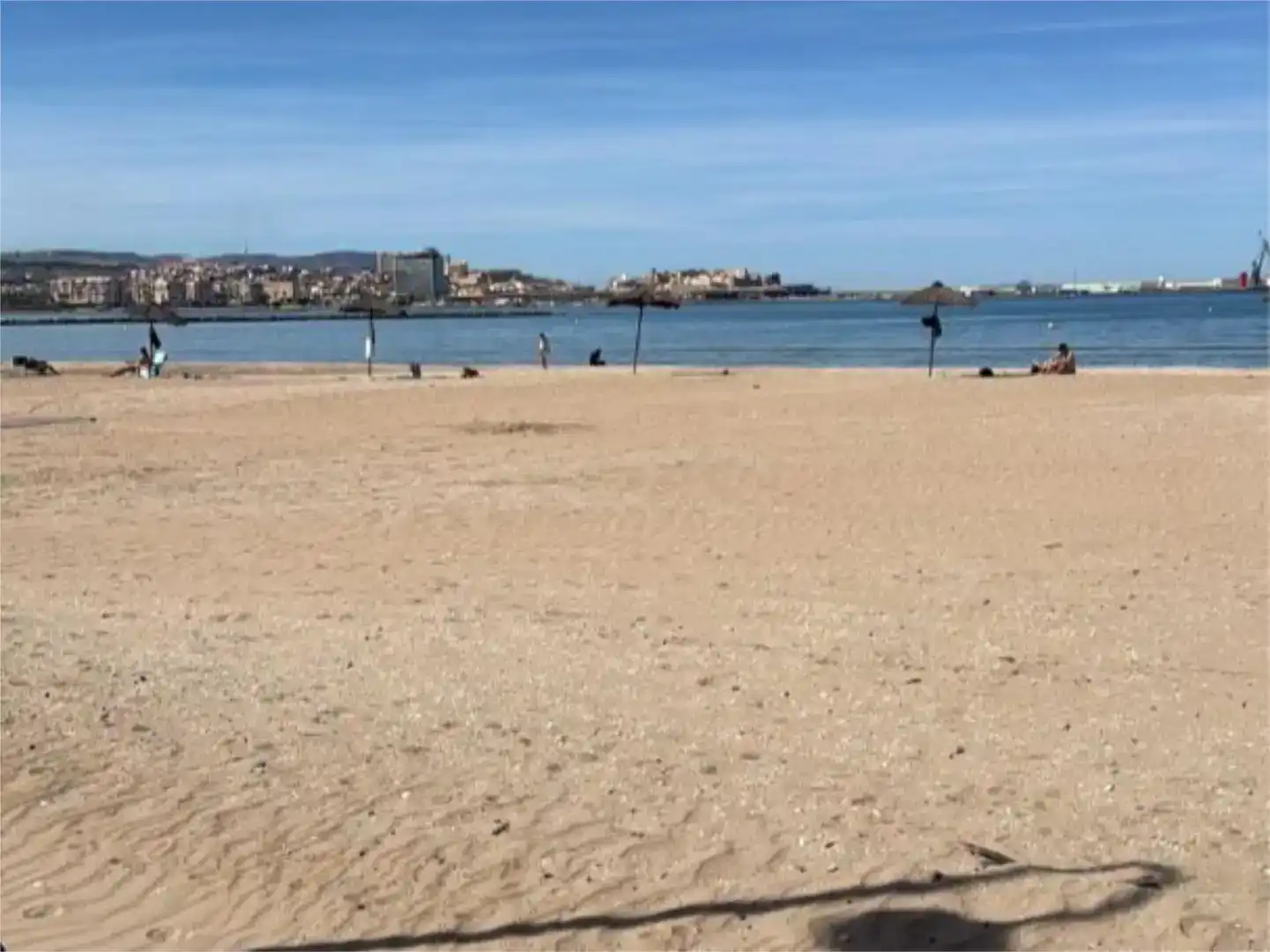 Vista exterior de Pis en venda en Melilla amb Aire condicionat i Moblat