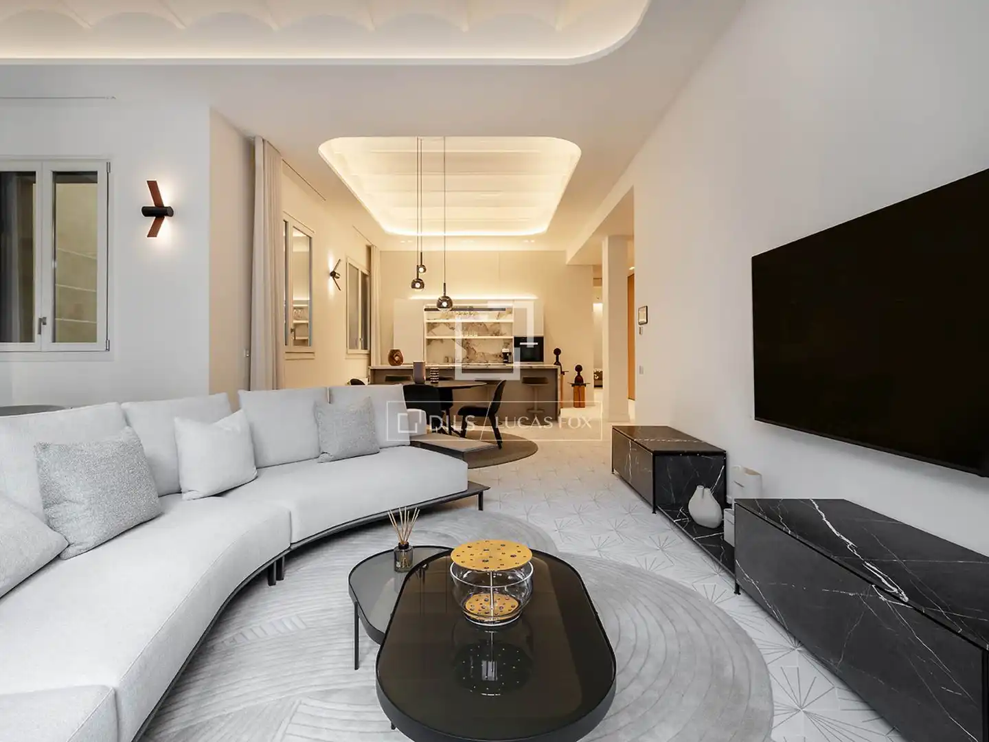 Sala d'estar de Pis en venda en Barcelona amb Aire condicionat, Calefacció i Parquet