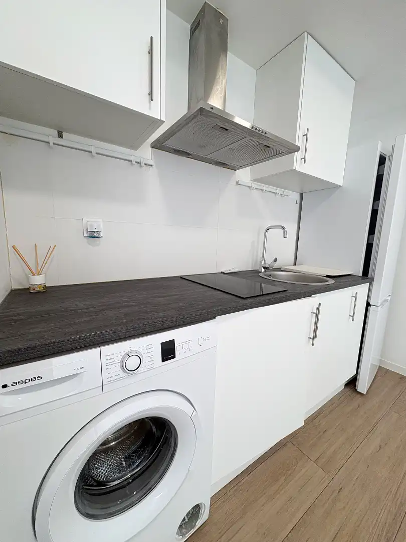 Cocina de Oficina de alquiler en Collado Villalba con Aire acondicionado