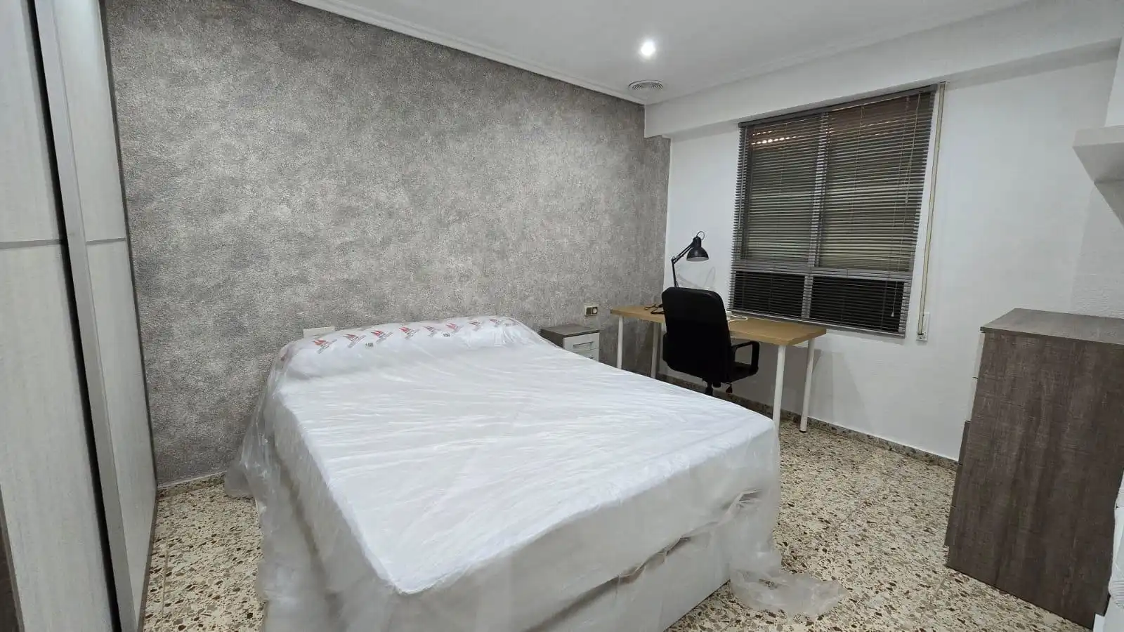 Habitación en Calle de Clemente Gonzálvez Valls, Altabix