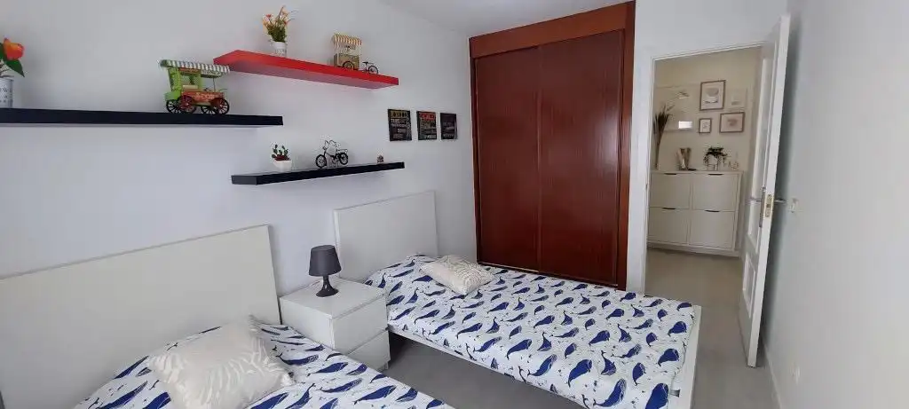 Dormitori de Apartament en venda en Adeje
