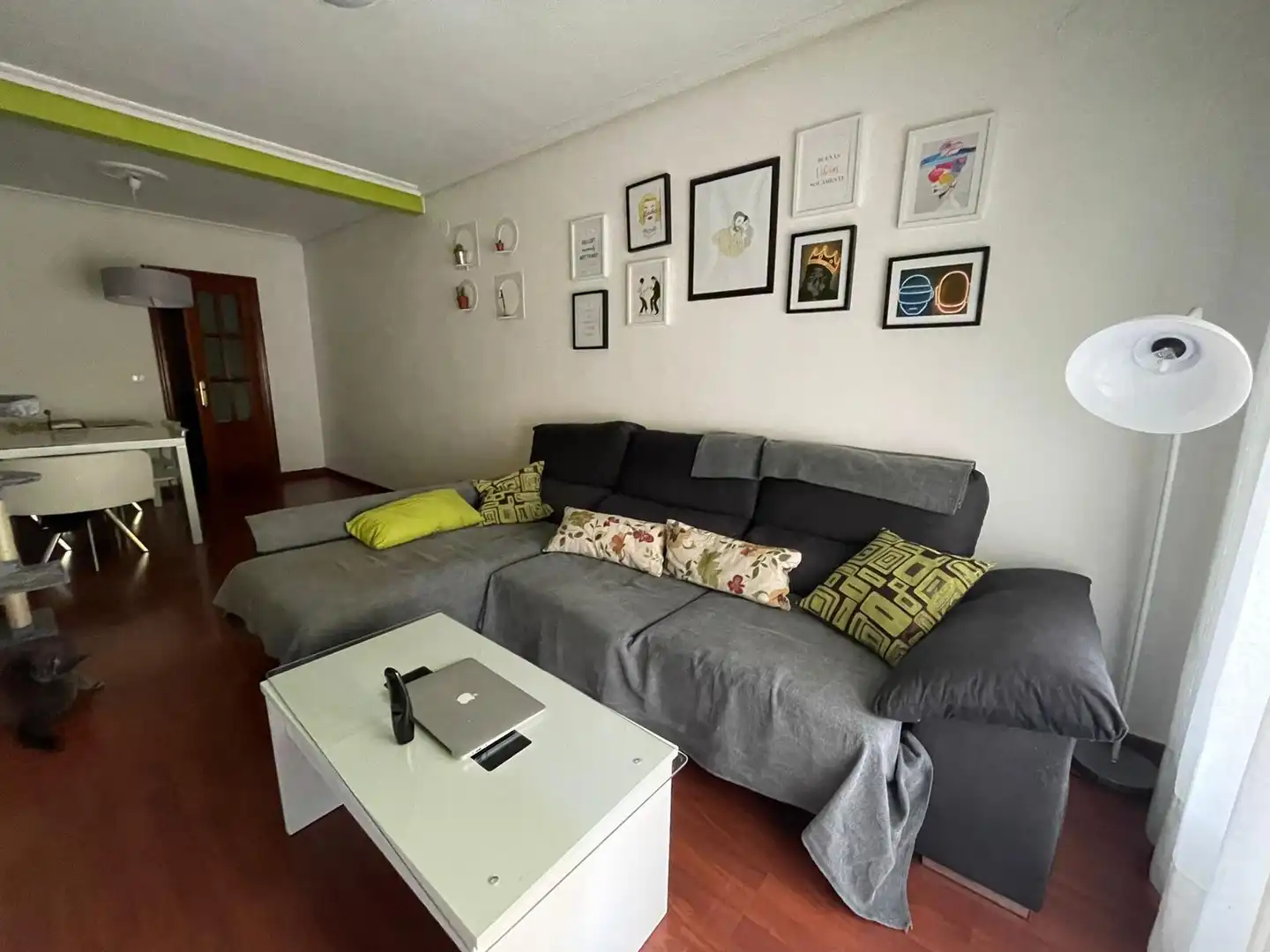 Sala de estar de Piso en venta en Mérida con Aire acondicionado, Trastero y Amueblado
