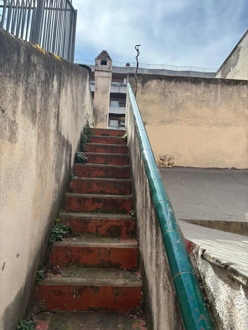Vista exterior de Casa o xalet en venda en Tortosa amb Terrassa i Traster