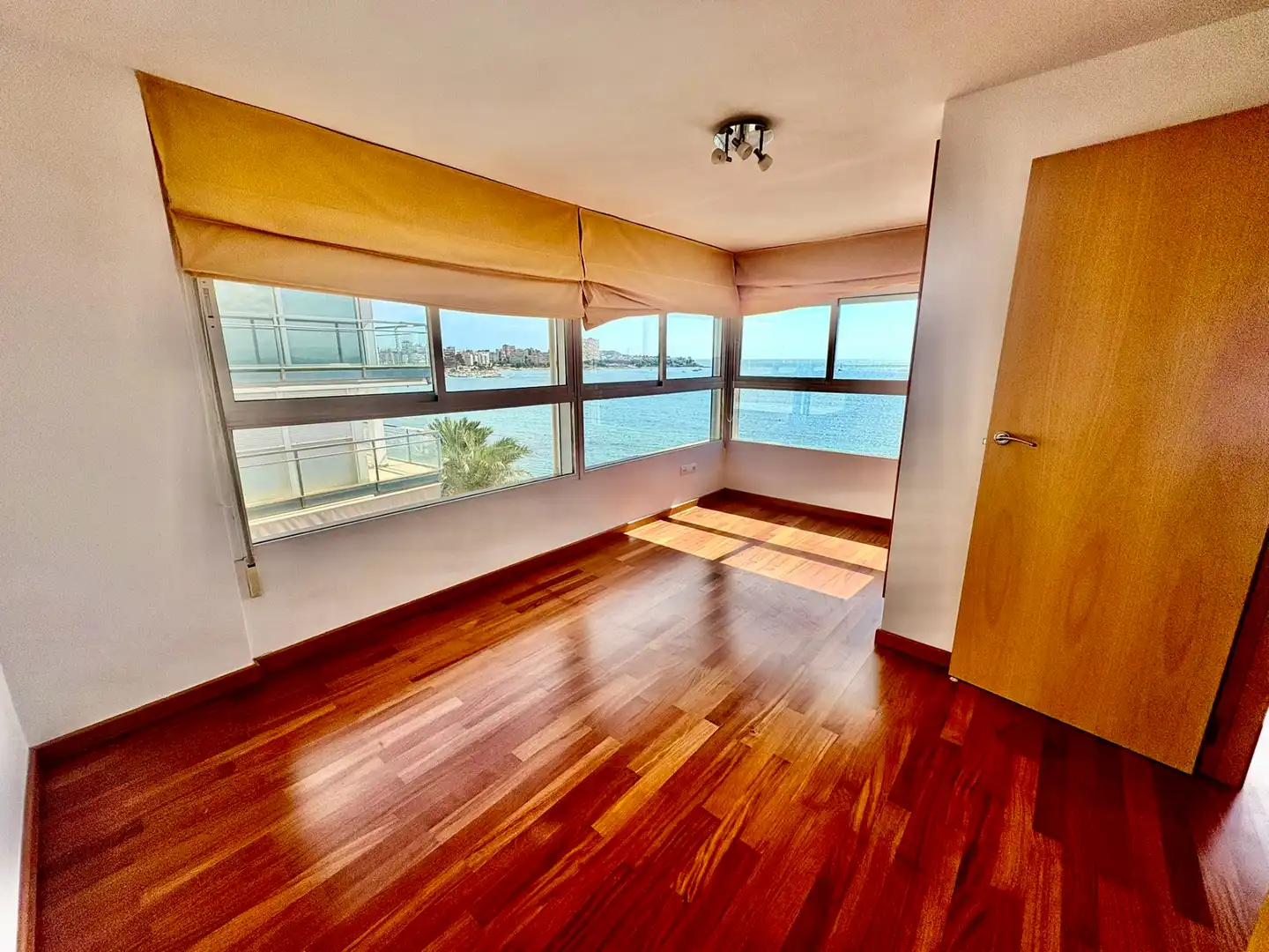 Piso con ascensor en venta en Carrer Sol Naixent, imagen 14