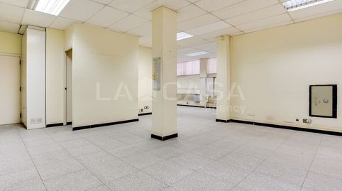 Foto 2 von Geschaftsraum zum Verkauf in Carrer de la Costa Brava, La Gavarra, Cornellà de Llobregat