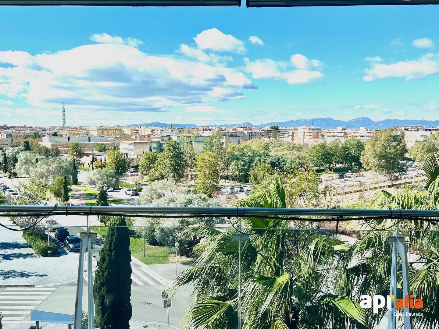 Vista exterior de Piso en venta en Salou con Aire acondicionado, Terraza y Piscina