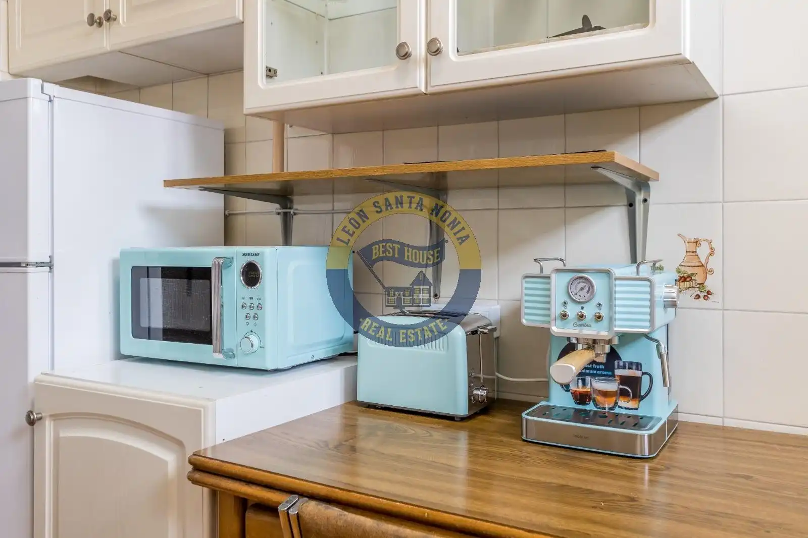 Cocina de Piso en venta en León Capital  con Calefacción y Balcón