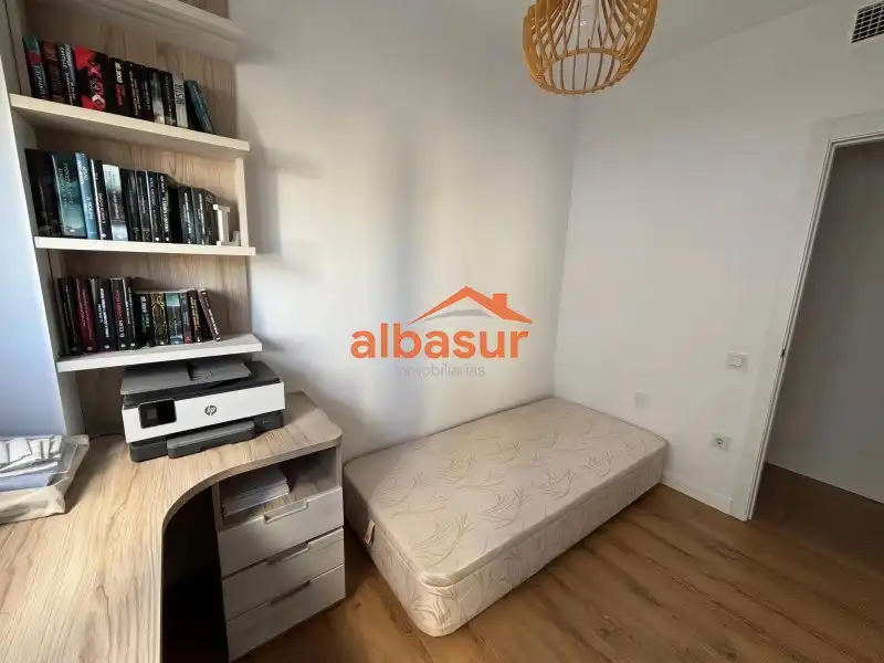 Bedroom of Flat for sale in Córdoba  with Air Conditioner, Terrace and Storage room