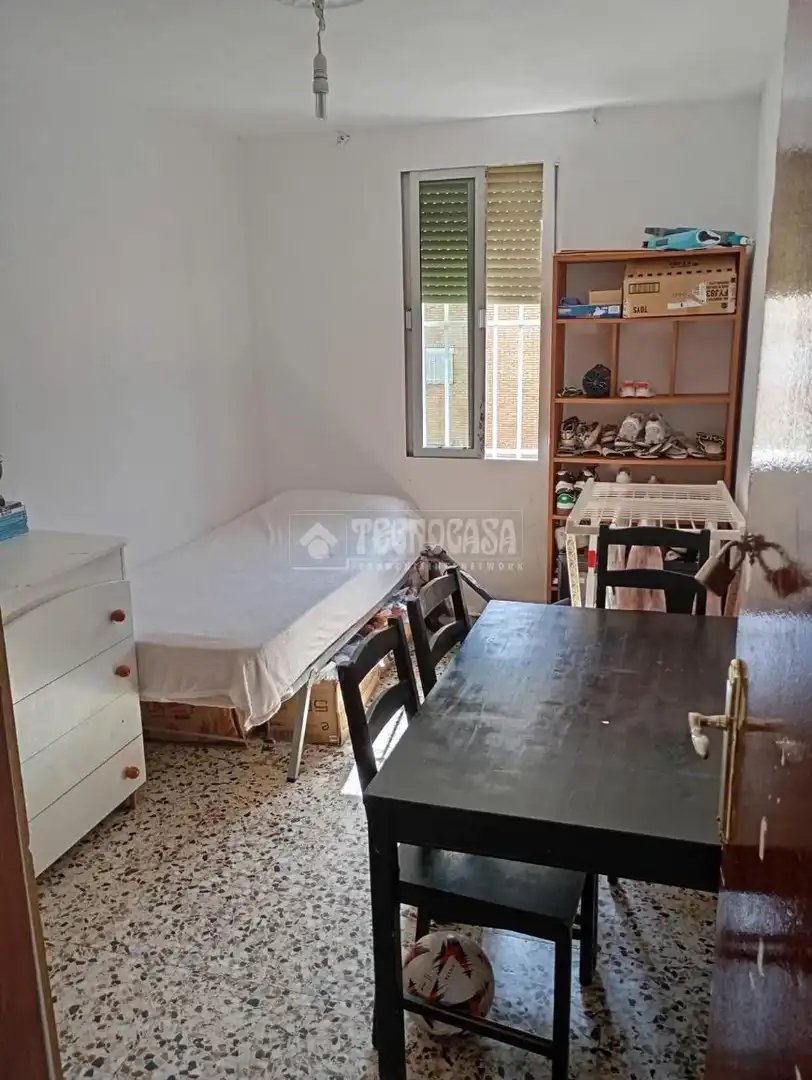 Bedroom of Flat for sale in Sevilla  with Air Conditioner