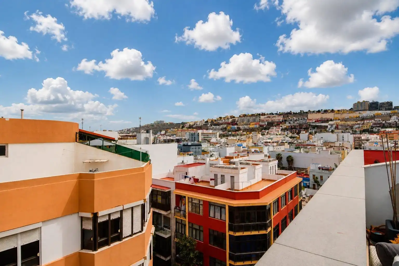 Vista exterior de Ático en venta en Las Palmas de Gran Canaria con Terraza