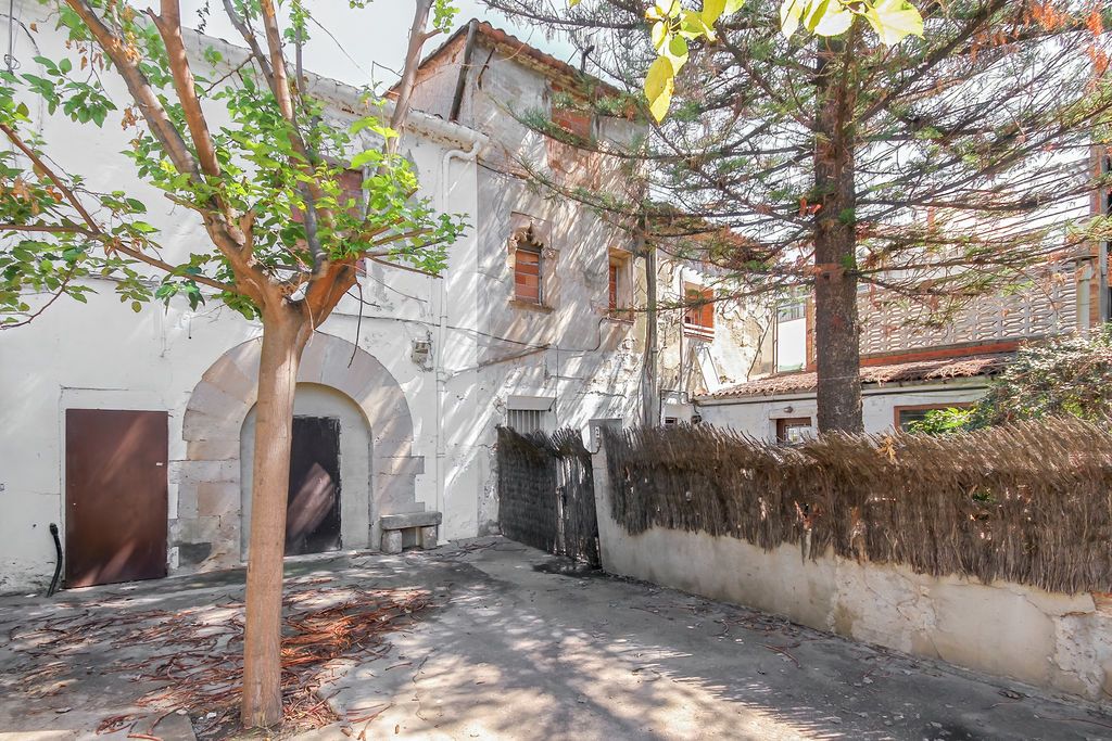 Casa adosada en venda a C/ Rectoria , Centre - Can Nadal