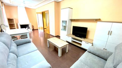 Foto 2 de Ático de alquiler en Orihuela ciudad, Orihuela