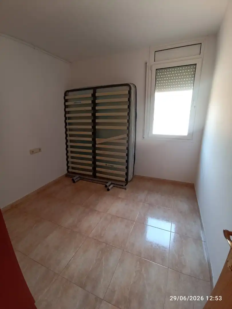 Schlafzimmer von Wohnung zur Miete in Cercs mit Klimaanlage und Möbliert