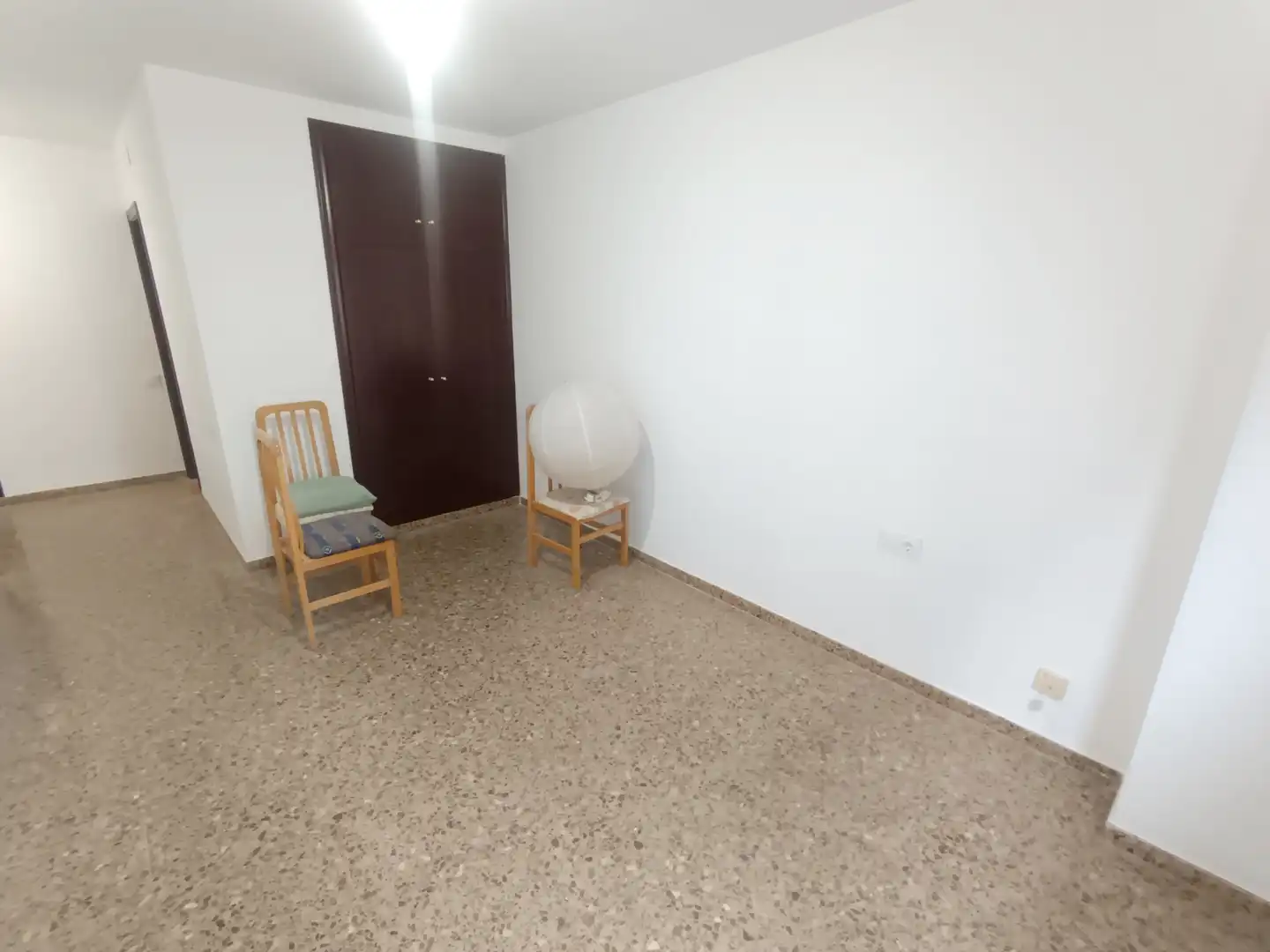 Piso en venta en Lleida con Calefacción, Parquet y Terraza