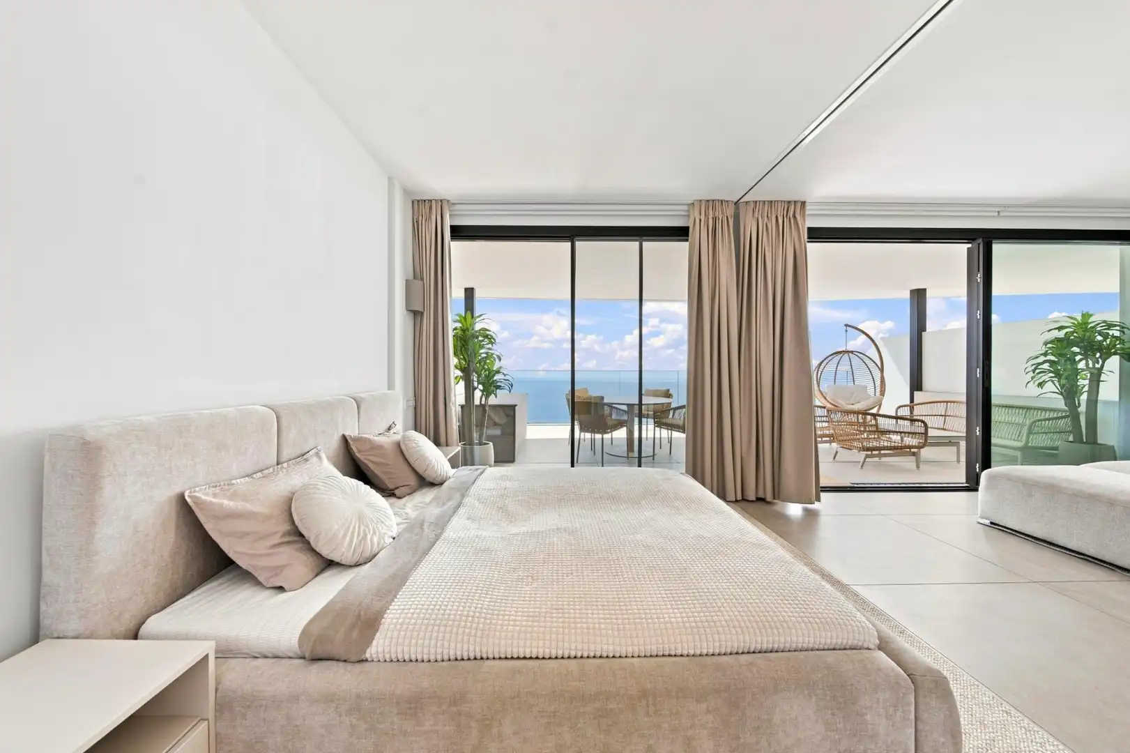 Piso con piscina en venta en Las Gaviotas  - Carvajal, imagen 6